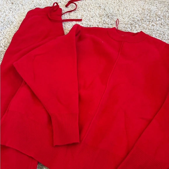 Zara Red Knit Sweater and Pants Set - Picture 2 of 3